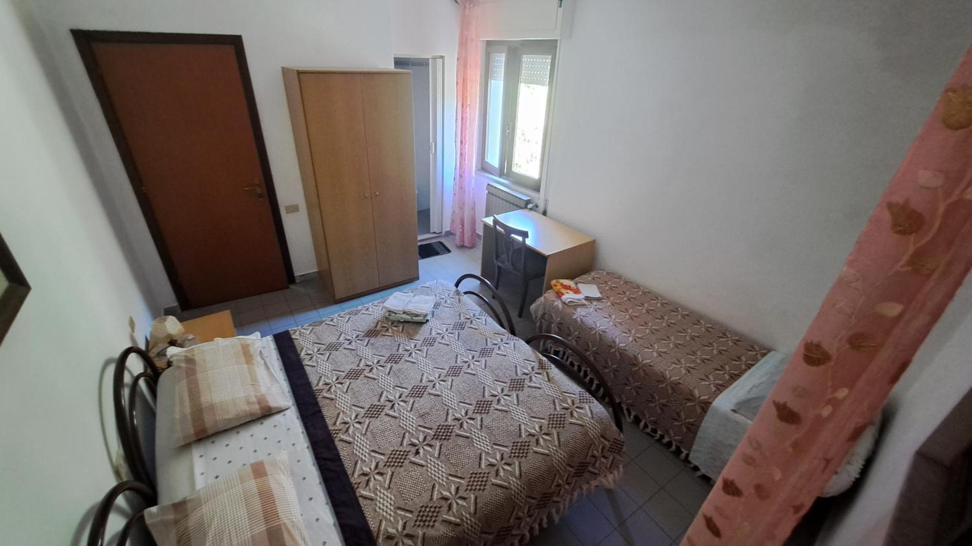 Hotel Alberta Massa  Eksteriør billede